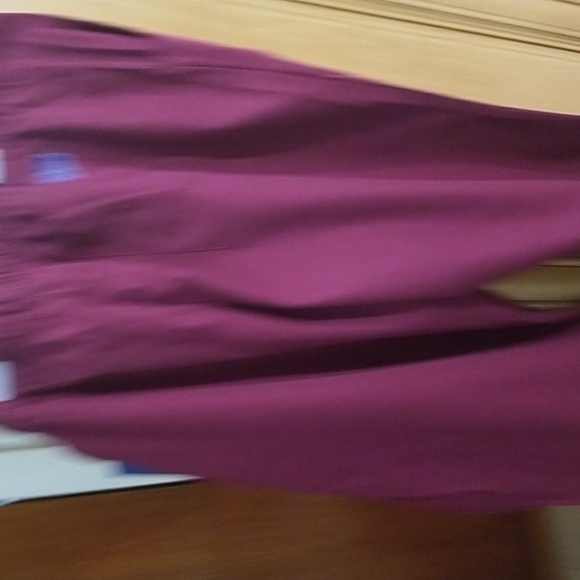 scrub pants - Picture 9 of 11